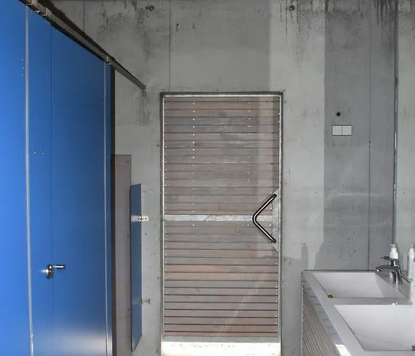 Bakonyi مكان تخييم